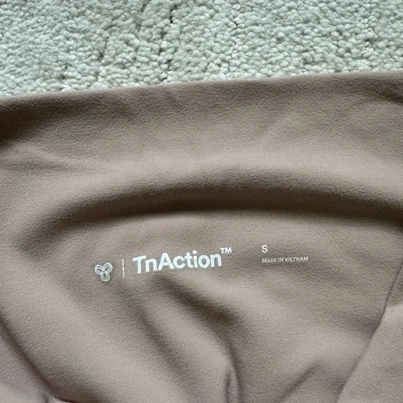 Kids Tan Leggings - Picture 3 of 3